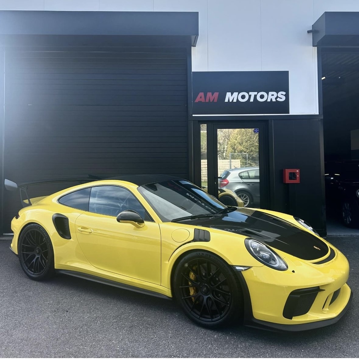 Porsche 991.2 GT3 jaune exclusive RS echappement JCR Titanium