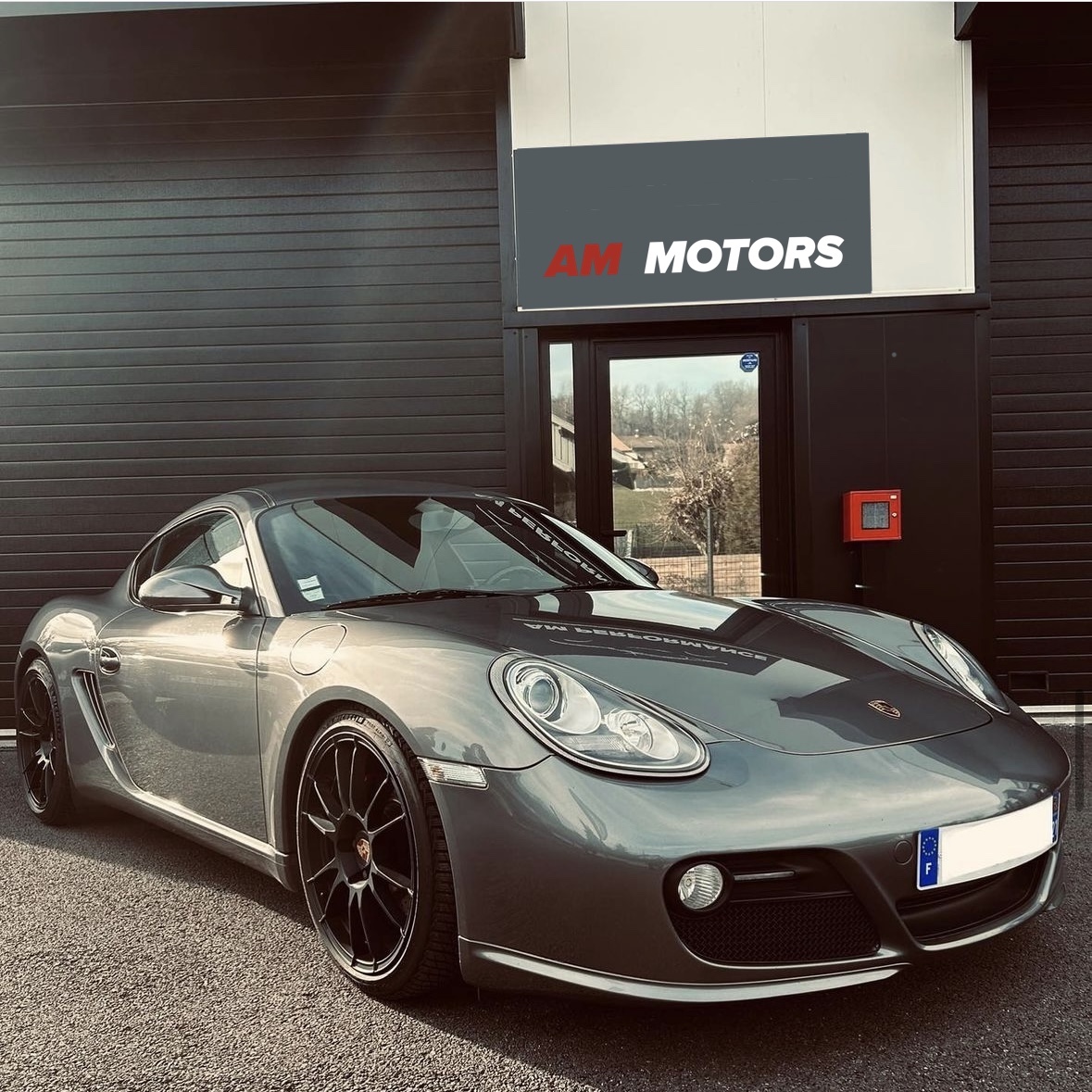 Porsche Cayman gris